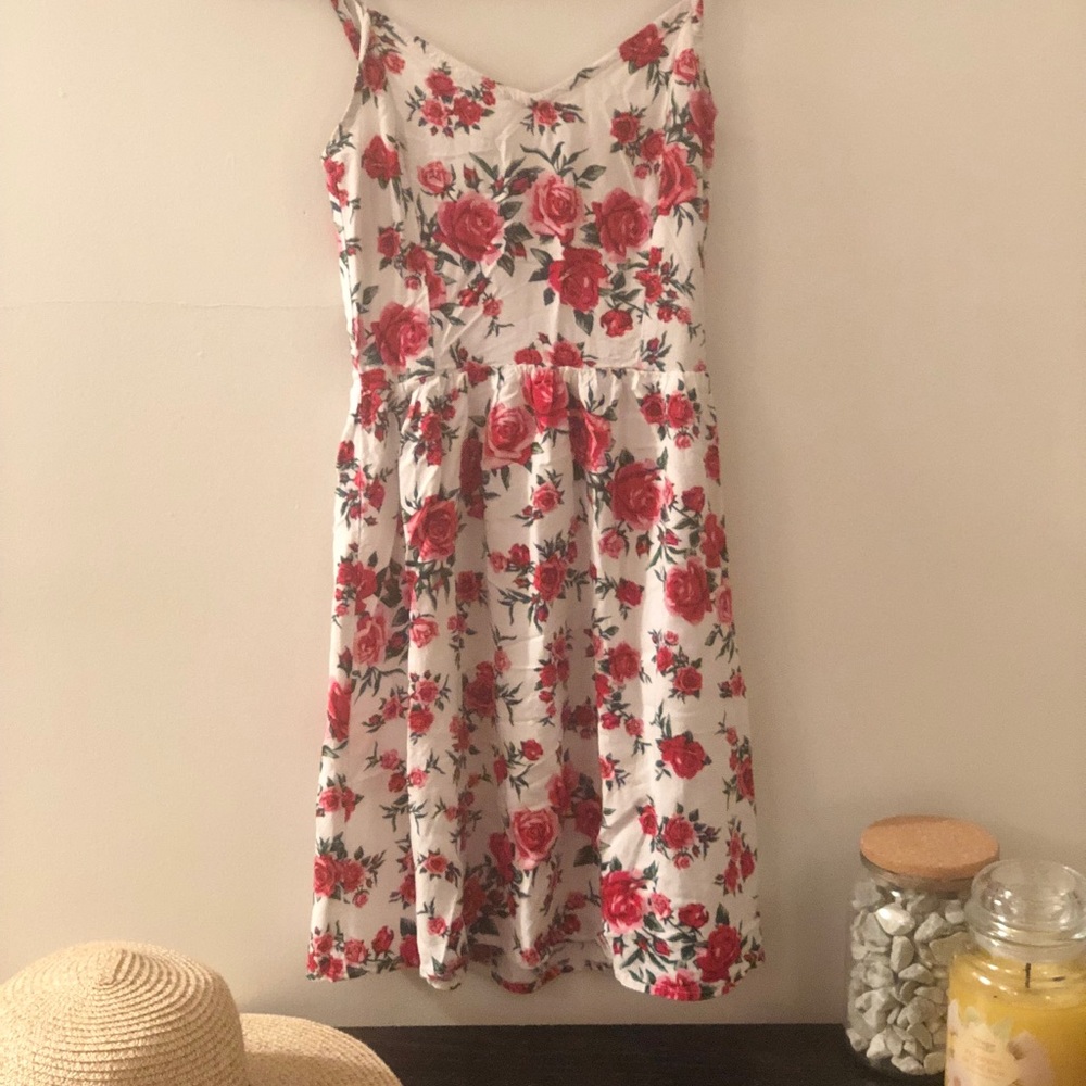 Lightweight sundress. White with red roses.